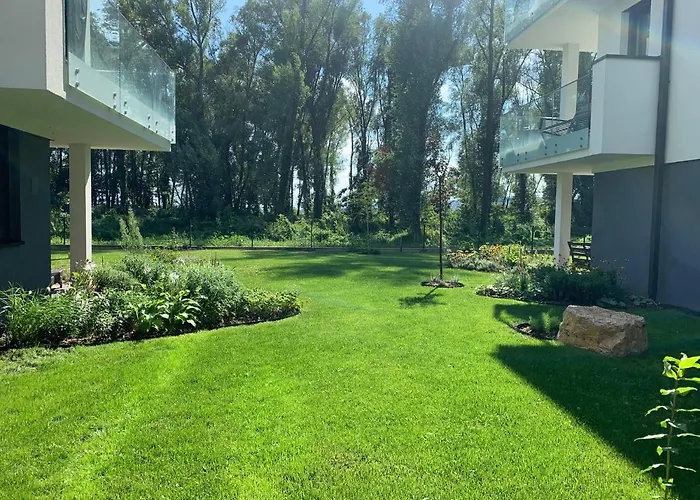 Fuzliget Surf Front 아파트 *